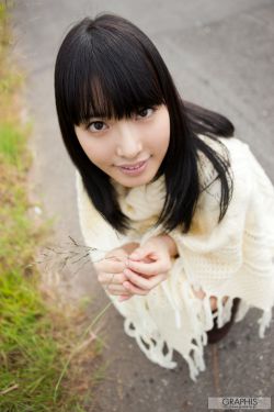 他像疯了一样占有了她